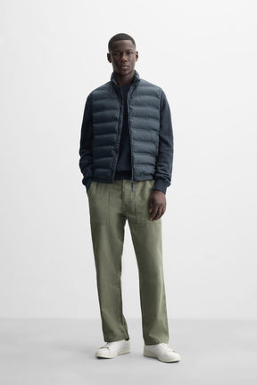 LIGHTWEIGHT WATER-REPELLENT PUFFER GILET - Image 1