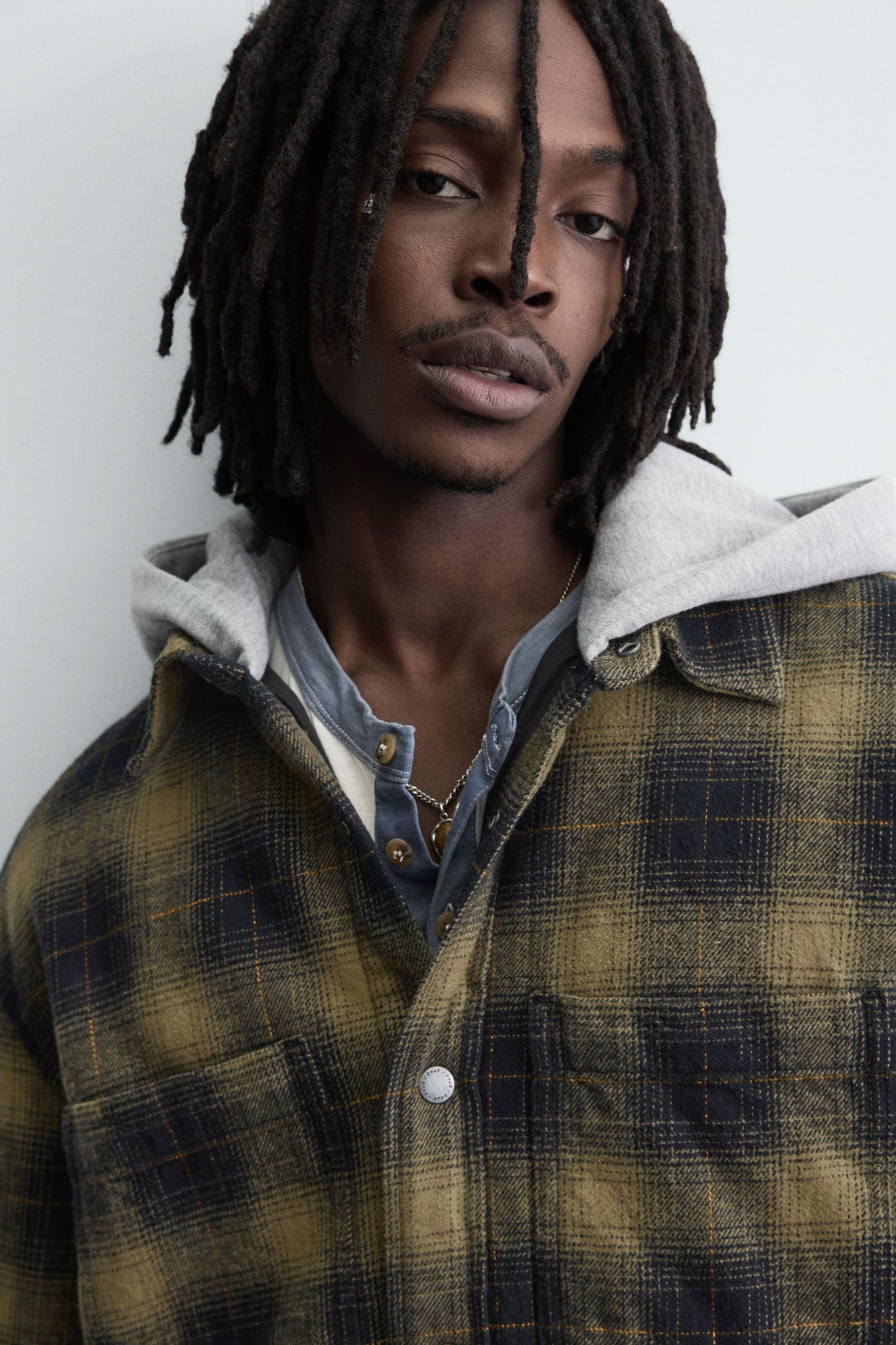 HOODED CHECK OVERSHIRT - Image 7