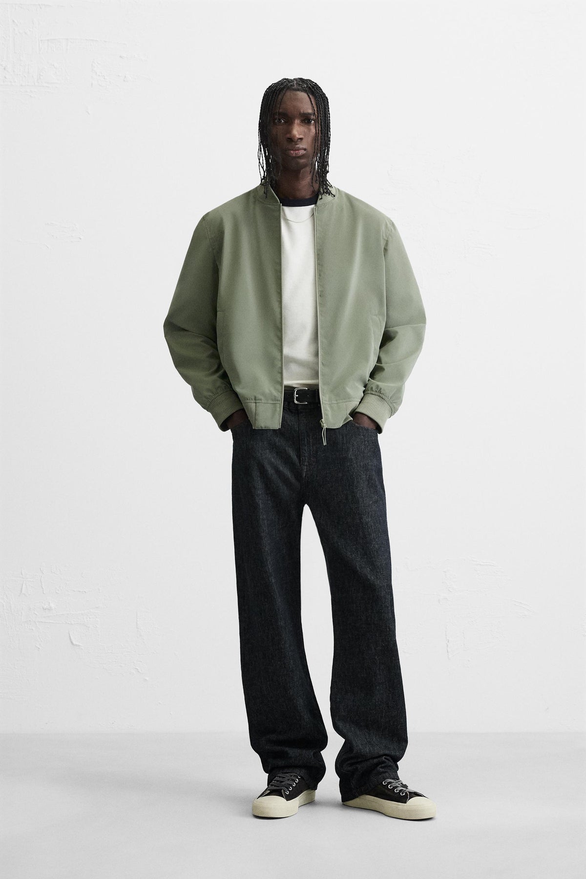 LIGHTWEIGHT BOMBER JACKET - Image 1
