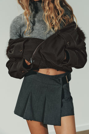 FAUX SUEDE DETACHABLE COLLAR