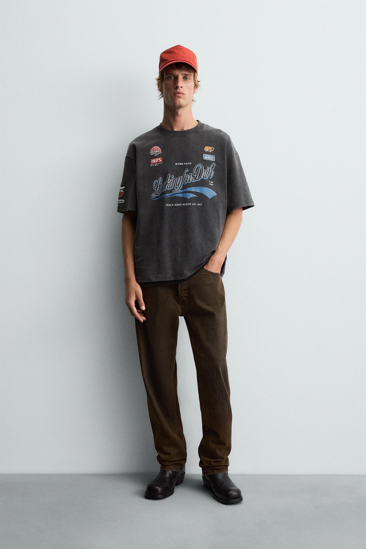 T-SHIRT WITH LOGO GRAPHICS - Image 1