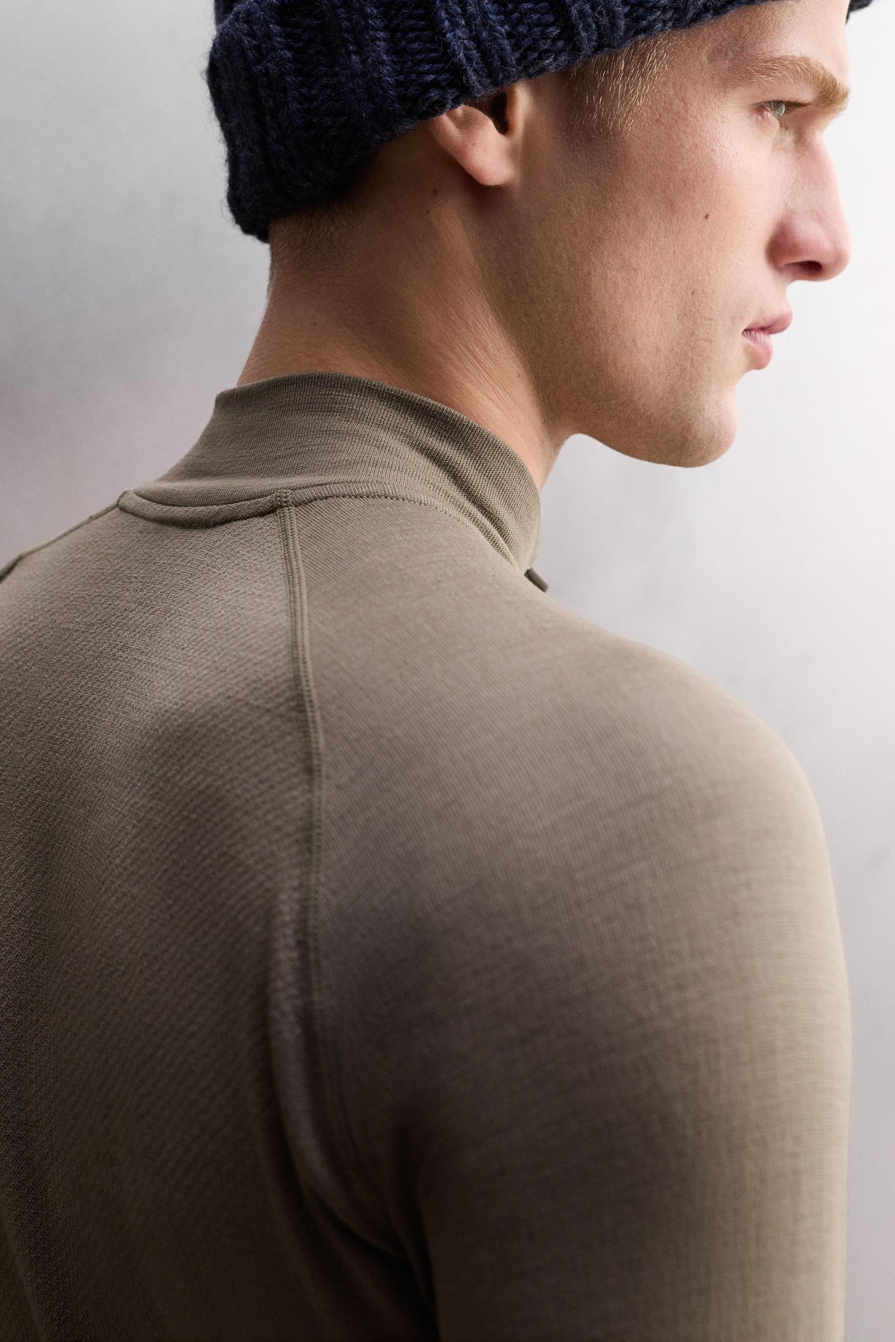 COMPRESSION QUARTER-ZIP SKI T-SHIRT - Image 5