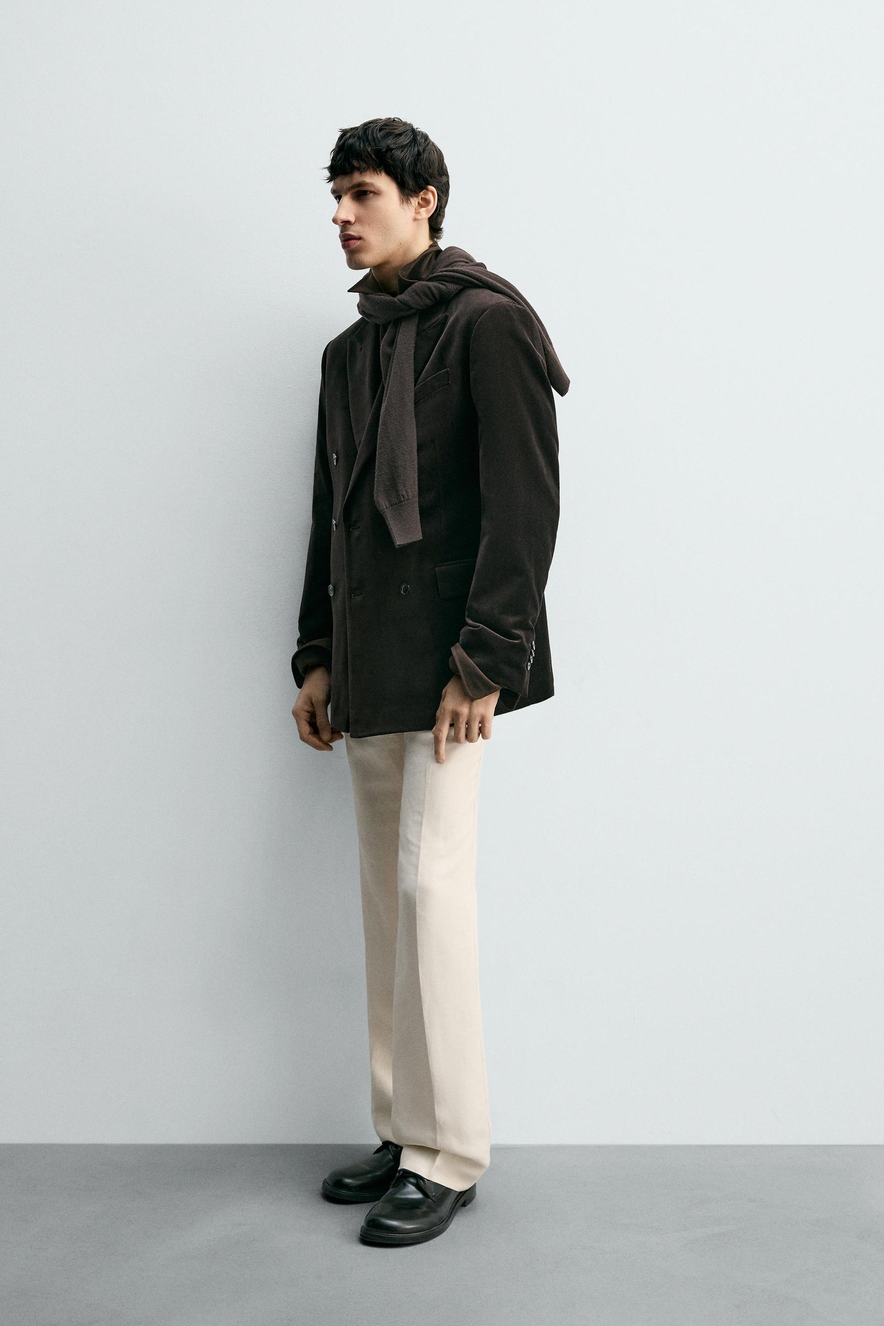 REGULAR FIT VELVET BLAZER - Image 4