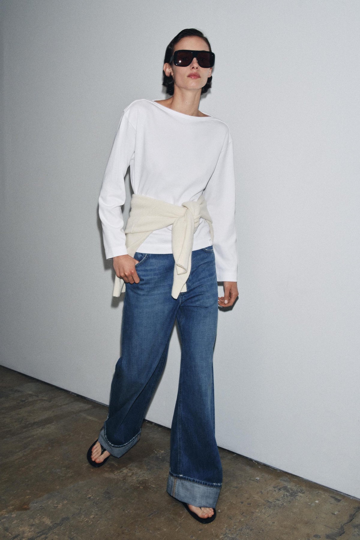 Boat Neck Label T-Shirt