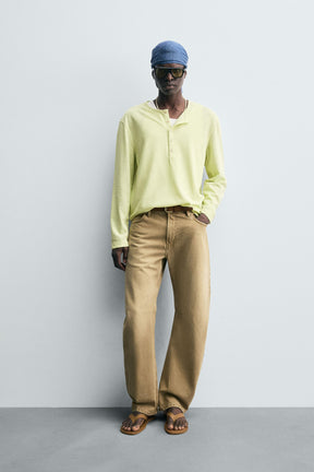 LIGHTWEIGHT GRANDAD COLLAR T-SHIRT - Image 1