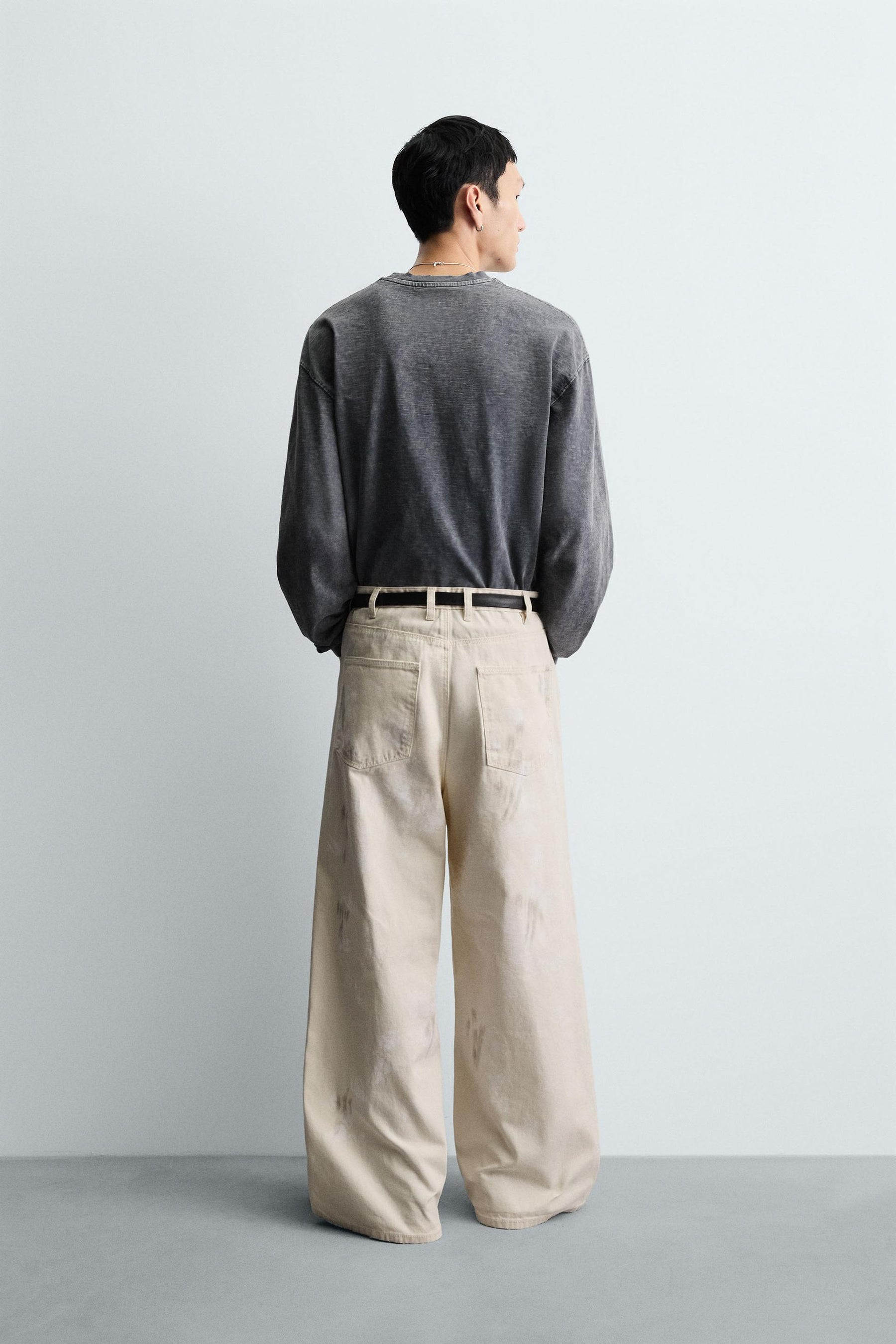 ABSTRACT PRINT TEXTURED TROUSERS - Image 3
