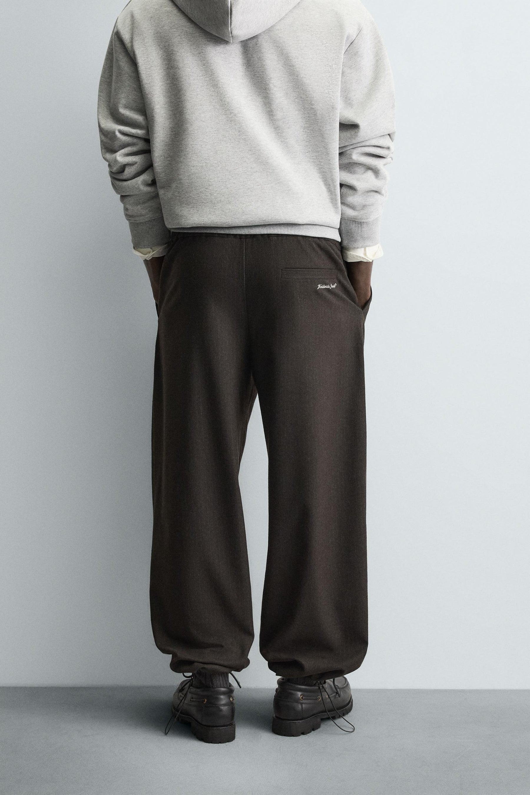 RELAXED FIT TEXTURED TROUSERS - Image 3