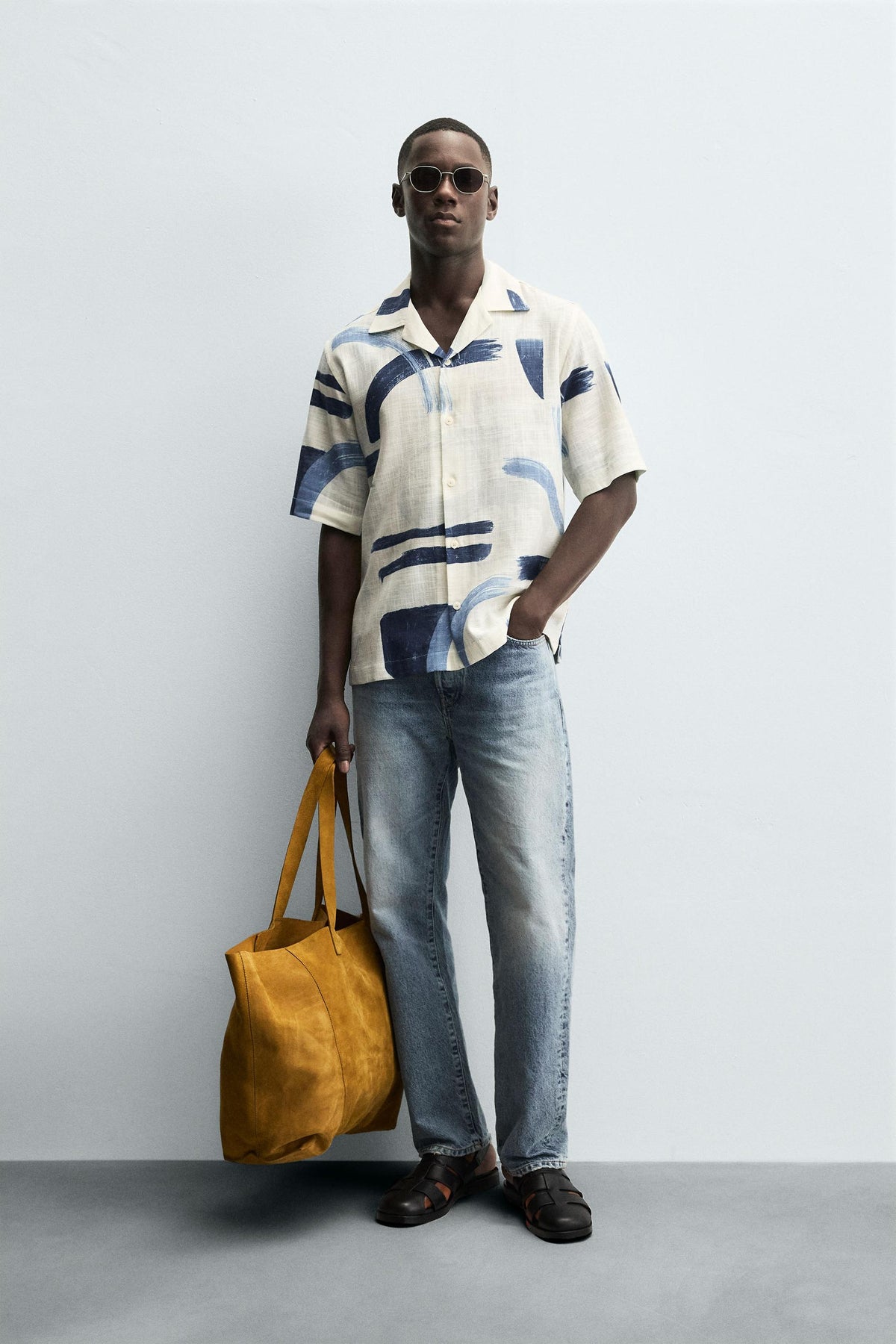 ABSTRACT PRINT SHIRT - Image 1