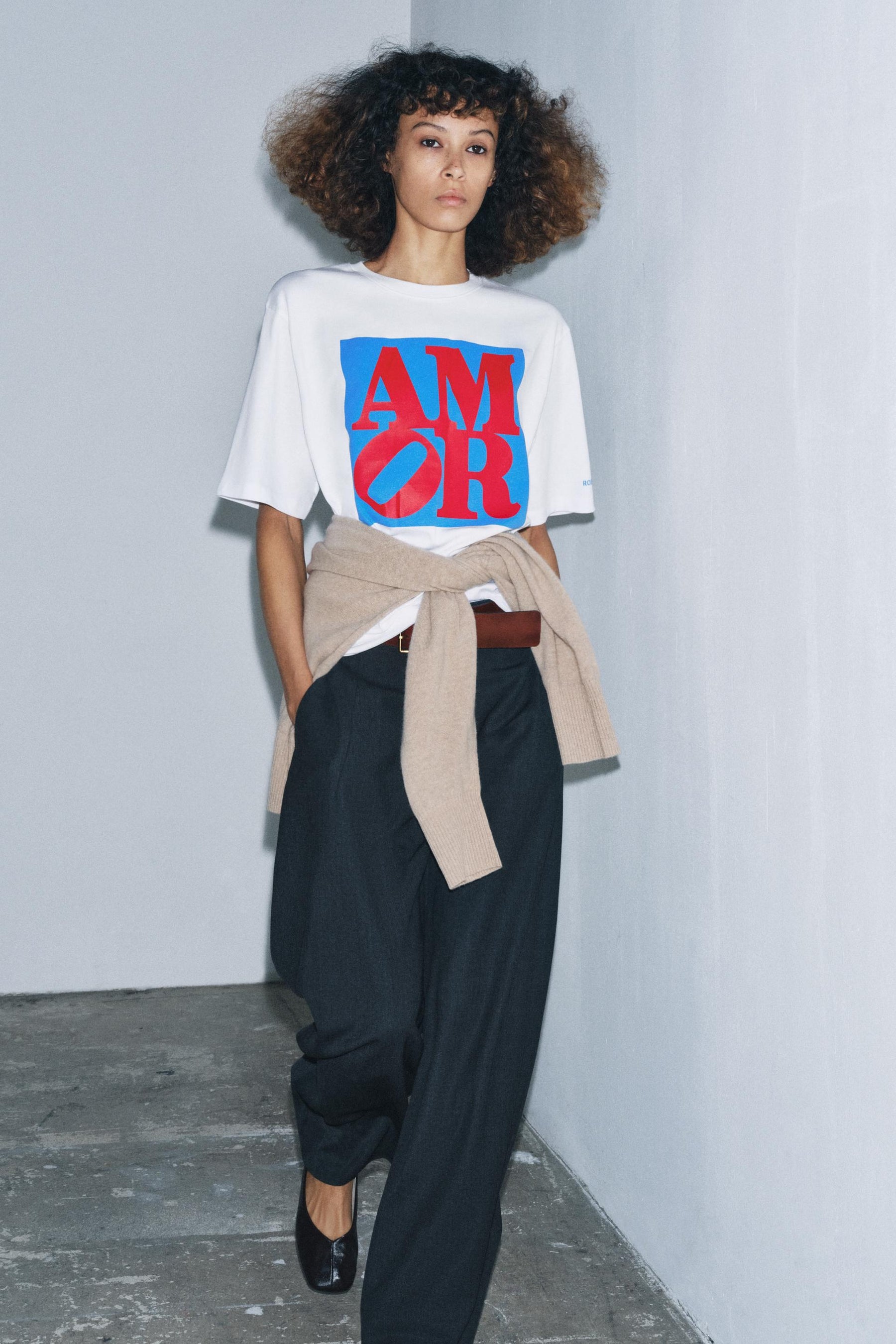CONTRAST SLOGAN SHIRT