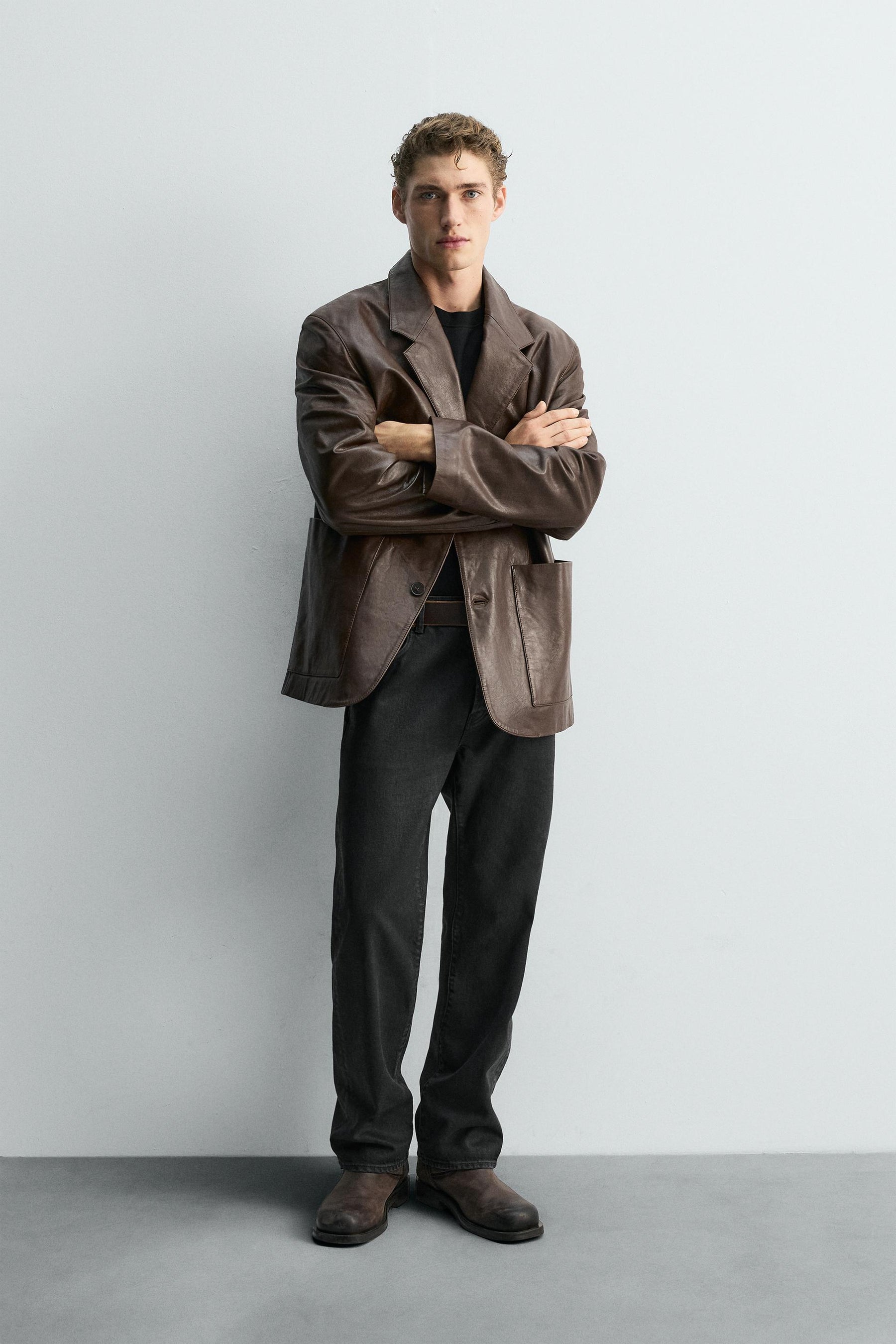 LIMITED EDITION LEATHER BLAZER - Image 4