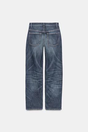 Mid-Waist Boyfriend Jeans