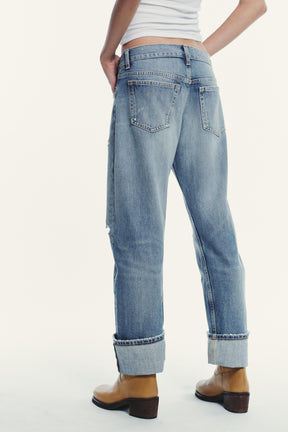 RIPPED STRAIGHT MID-WAIST JEANS