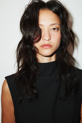 Tie-detail short dress.