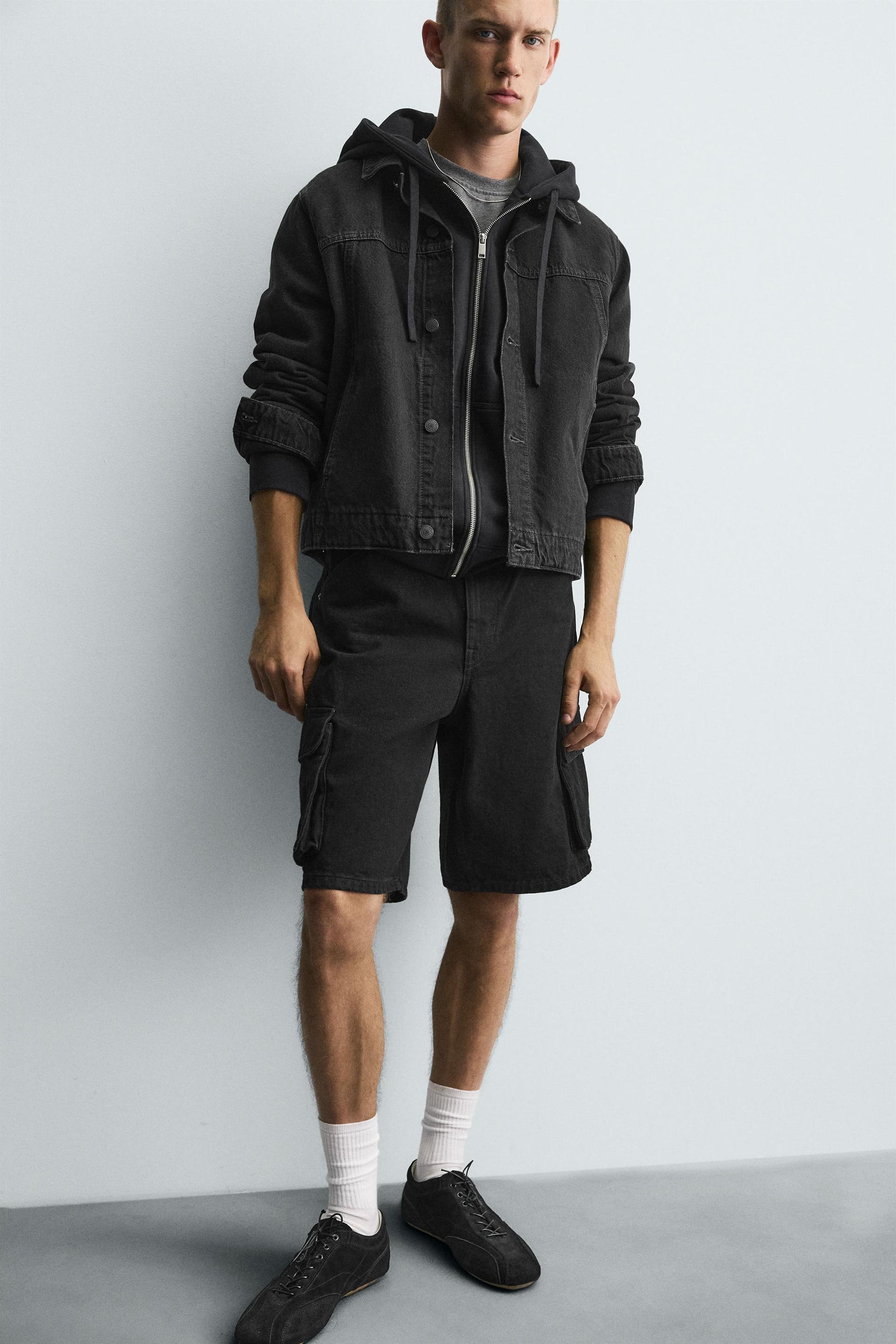 DENIM CARGO BERMUDA SHORTS - Image 5