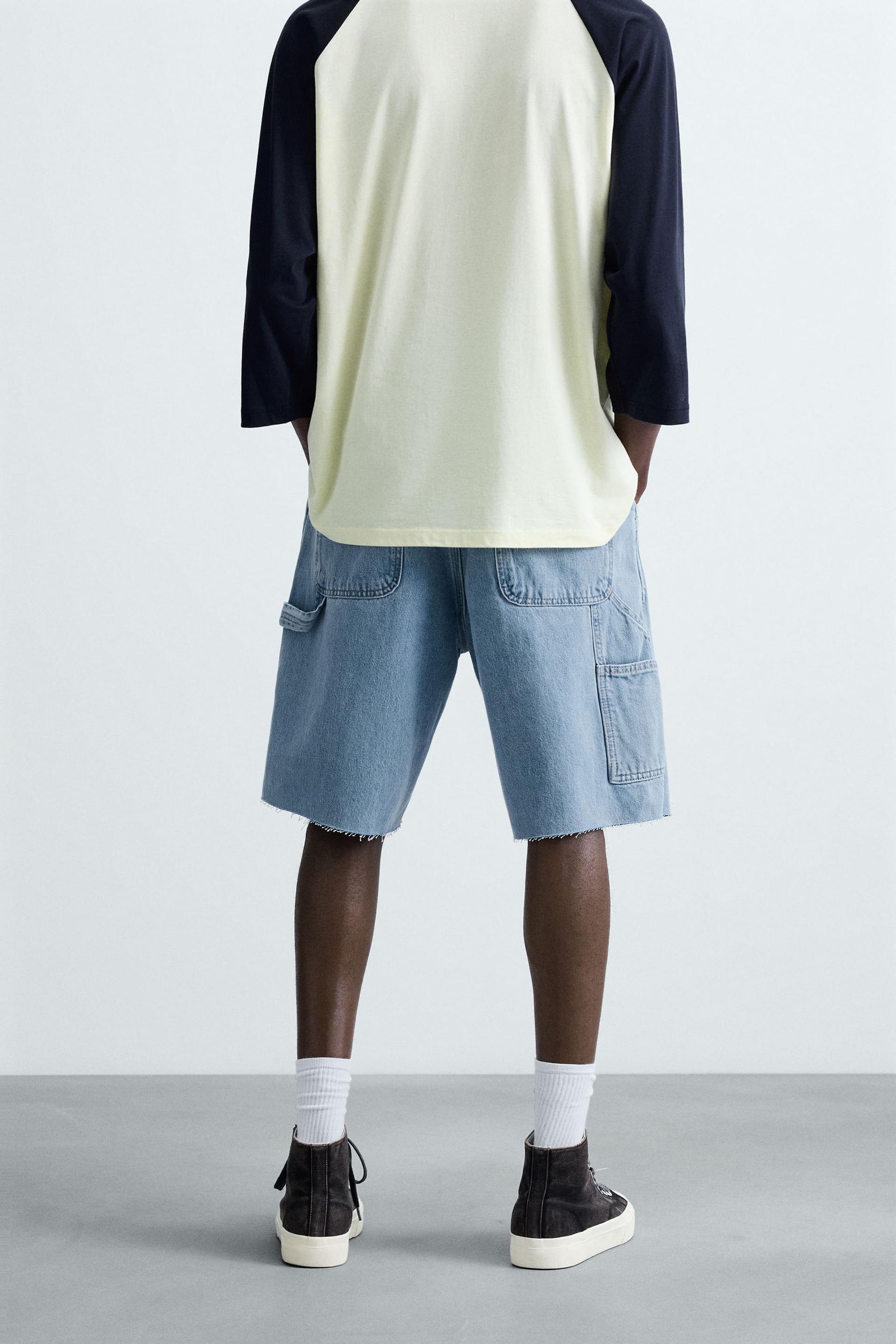 CARPENTER POCKET DENIM BERMUDA SHORTS - Image 3