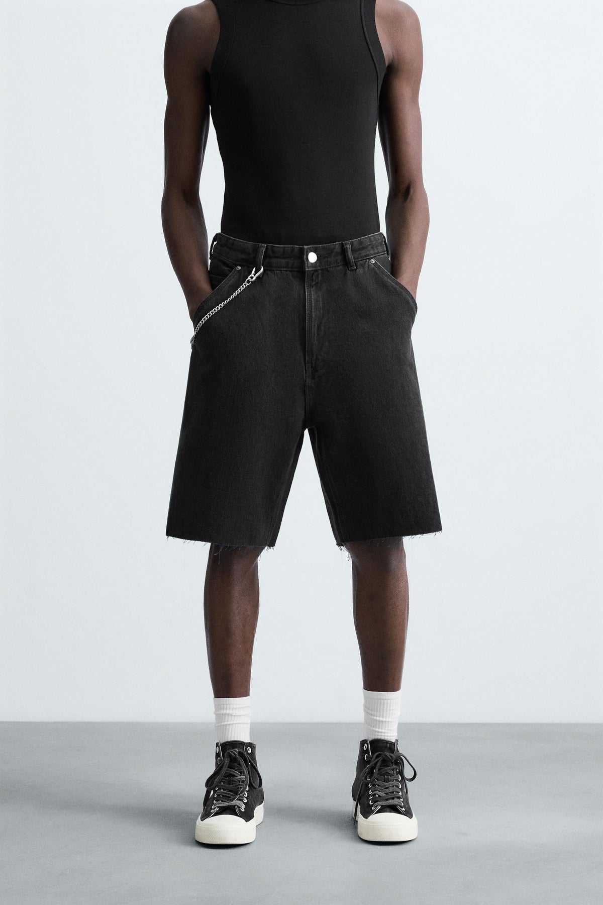 CARPENTER POCKET DENIM BERMUDA SHORTS - Image 2
