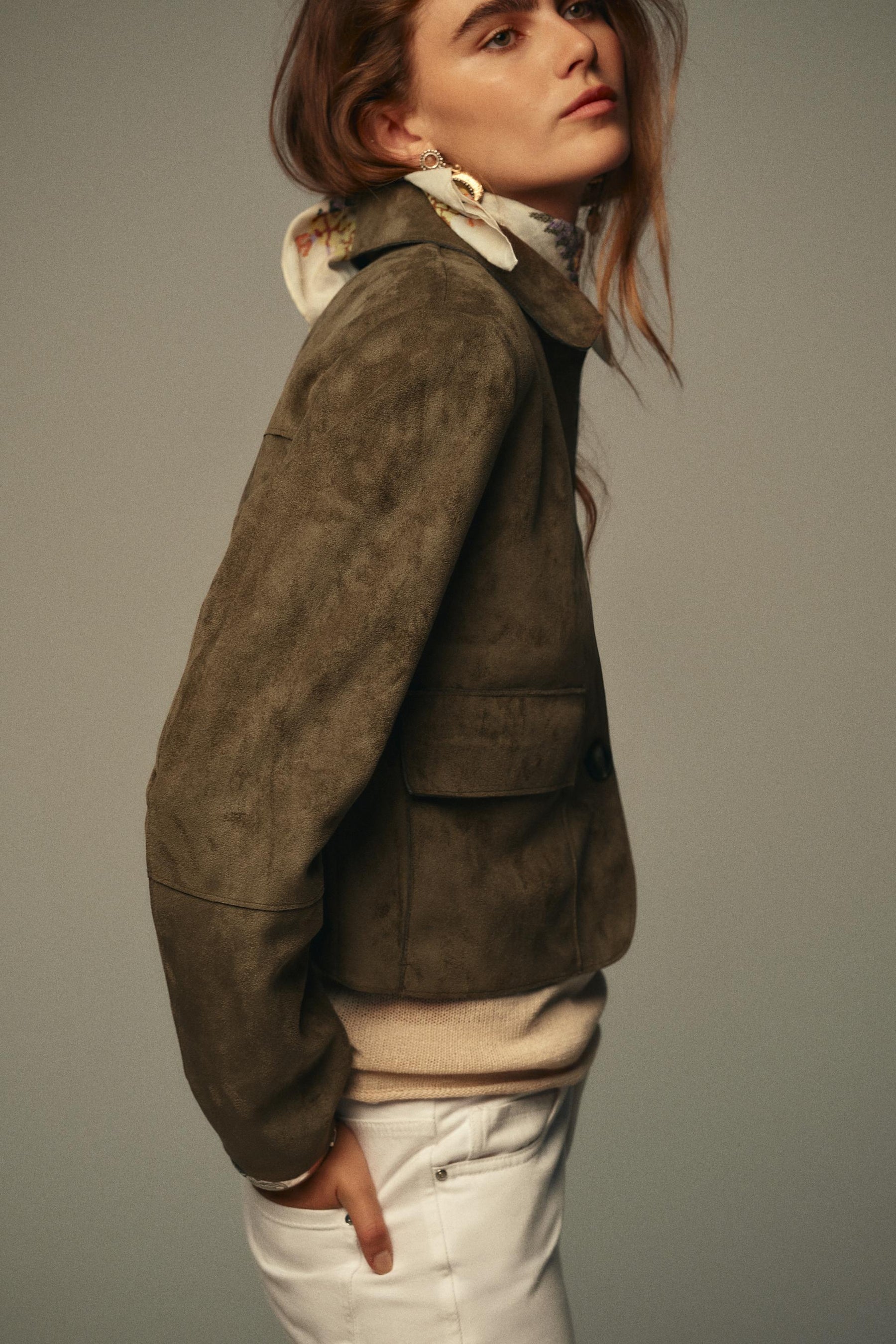 CROPPED FAUX SUEDE JACKET