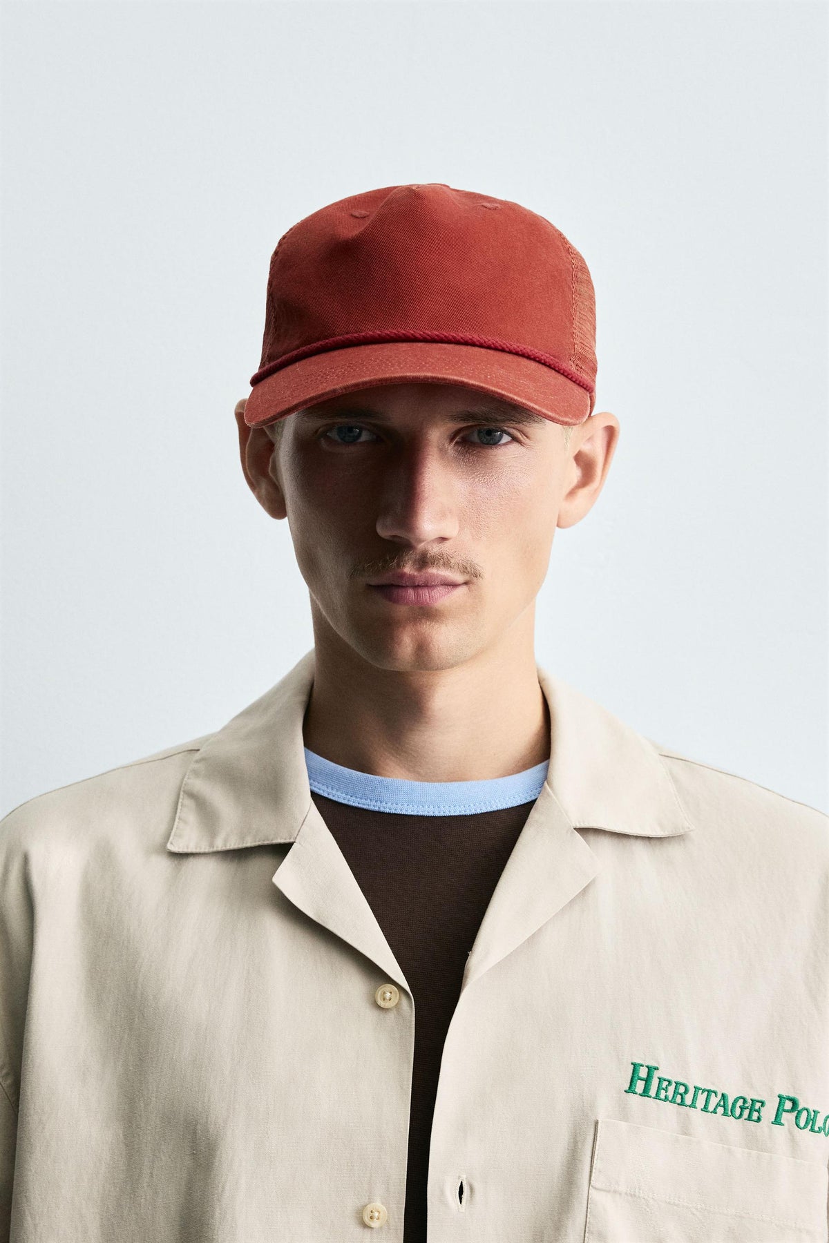 MESH CAP WITH DRAWSTRING - Image 1