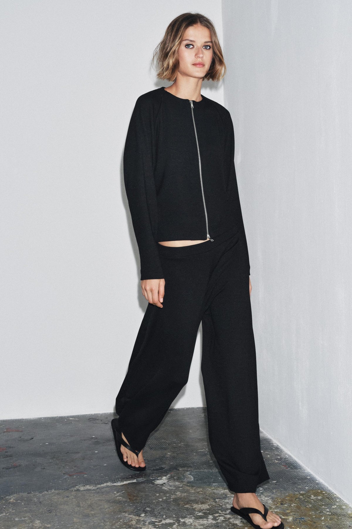 ZIP-UP JACKET - Image 1