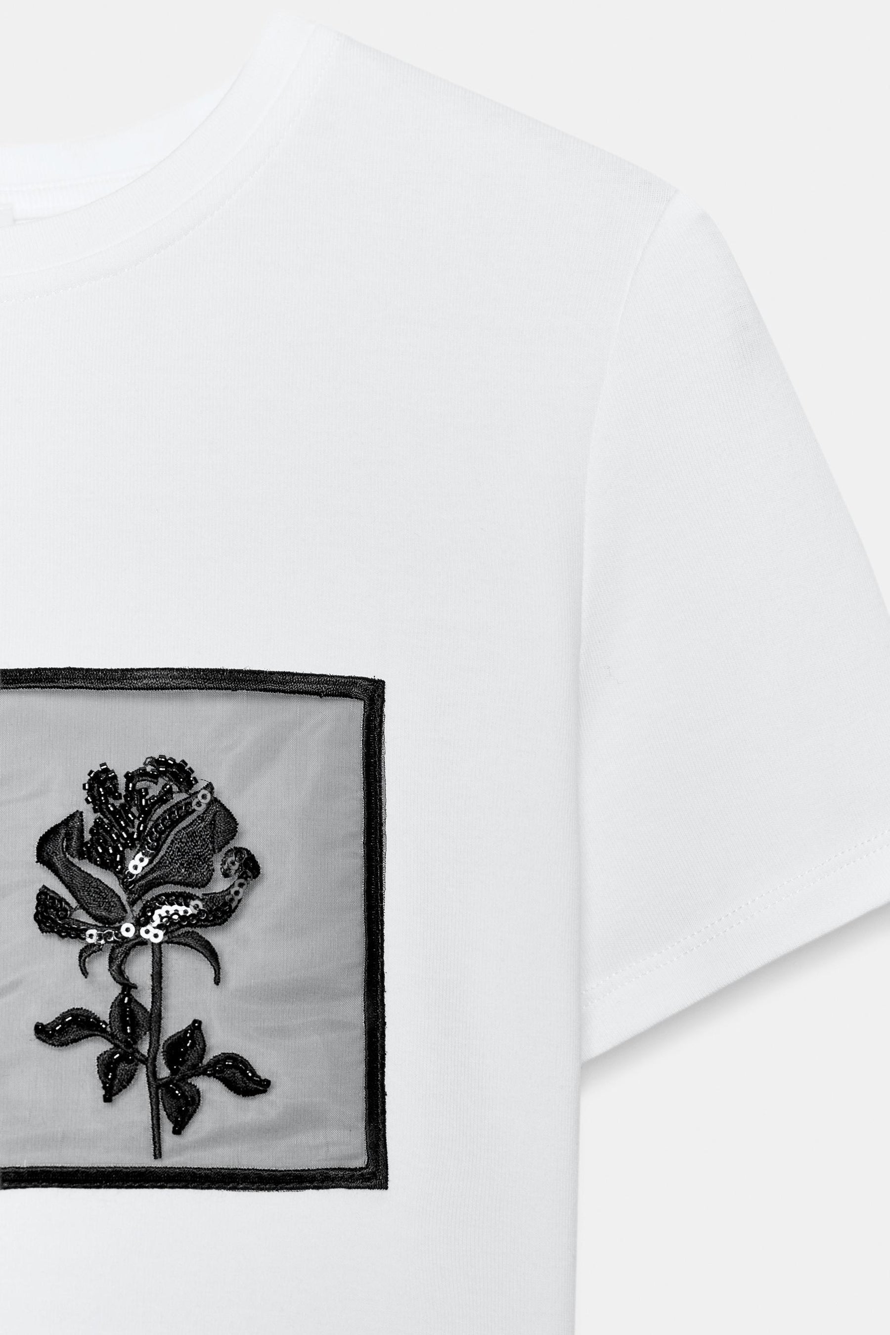 Flower Pocket T-Shirt