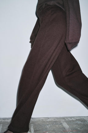 WIDE-LEG TROUSERS