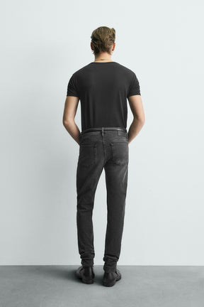 LIMITED EDITION SKINNY FIT JEANS - Image 3