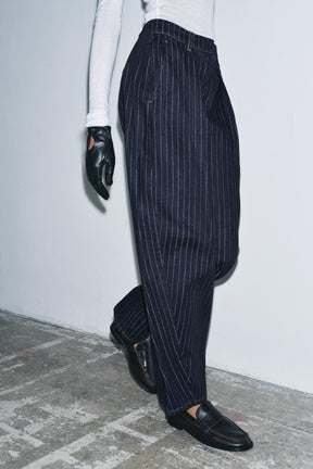 Mid-Waist Striped Balloon Jeans