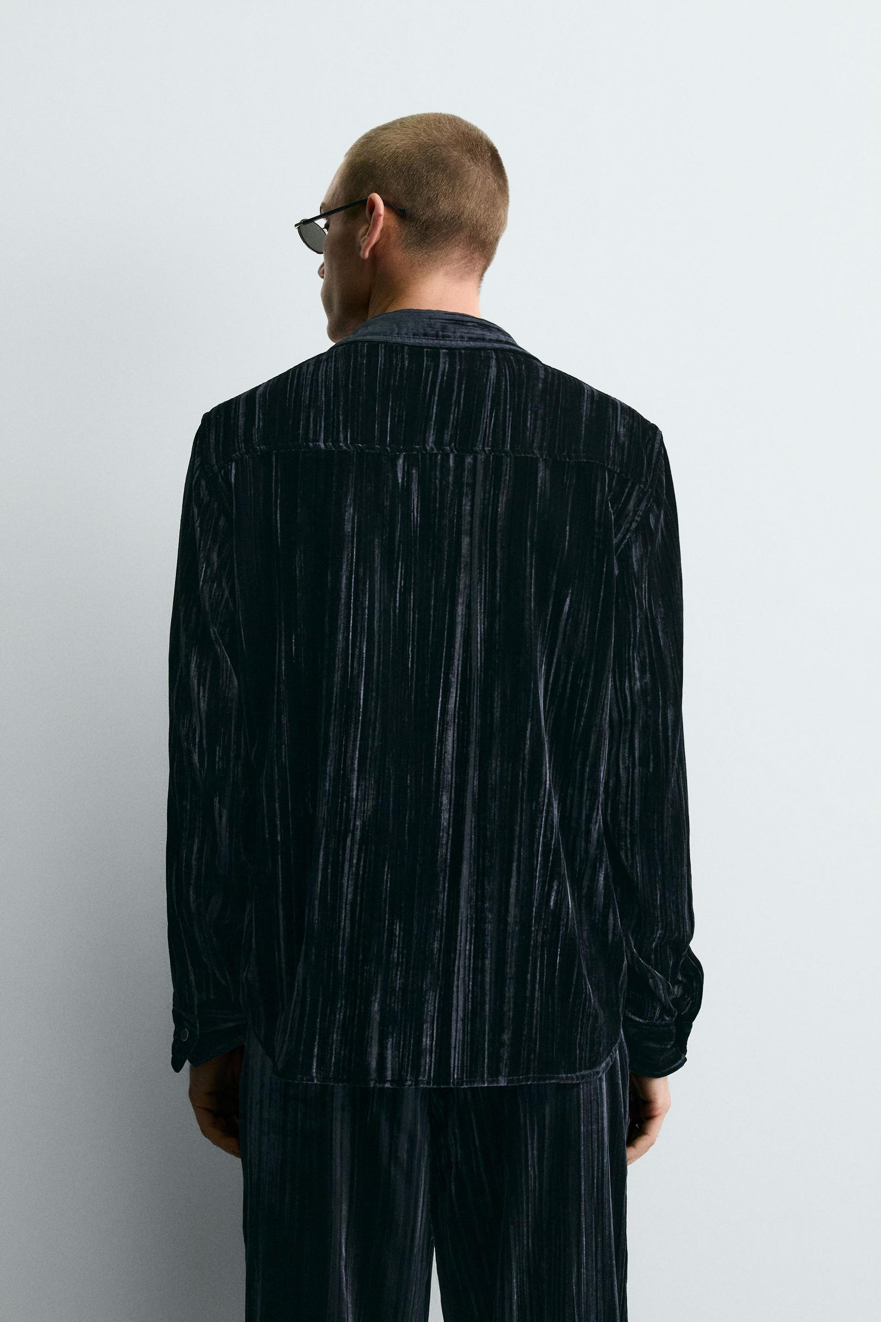 PLEATED VELVET OVERSHIRT - Image 3