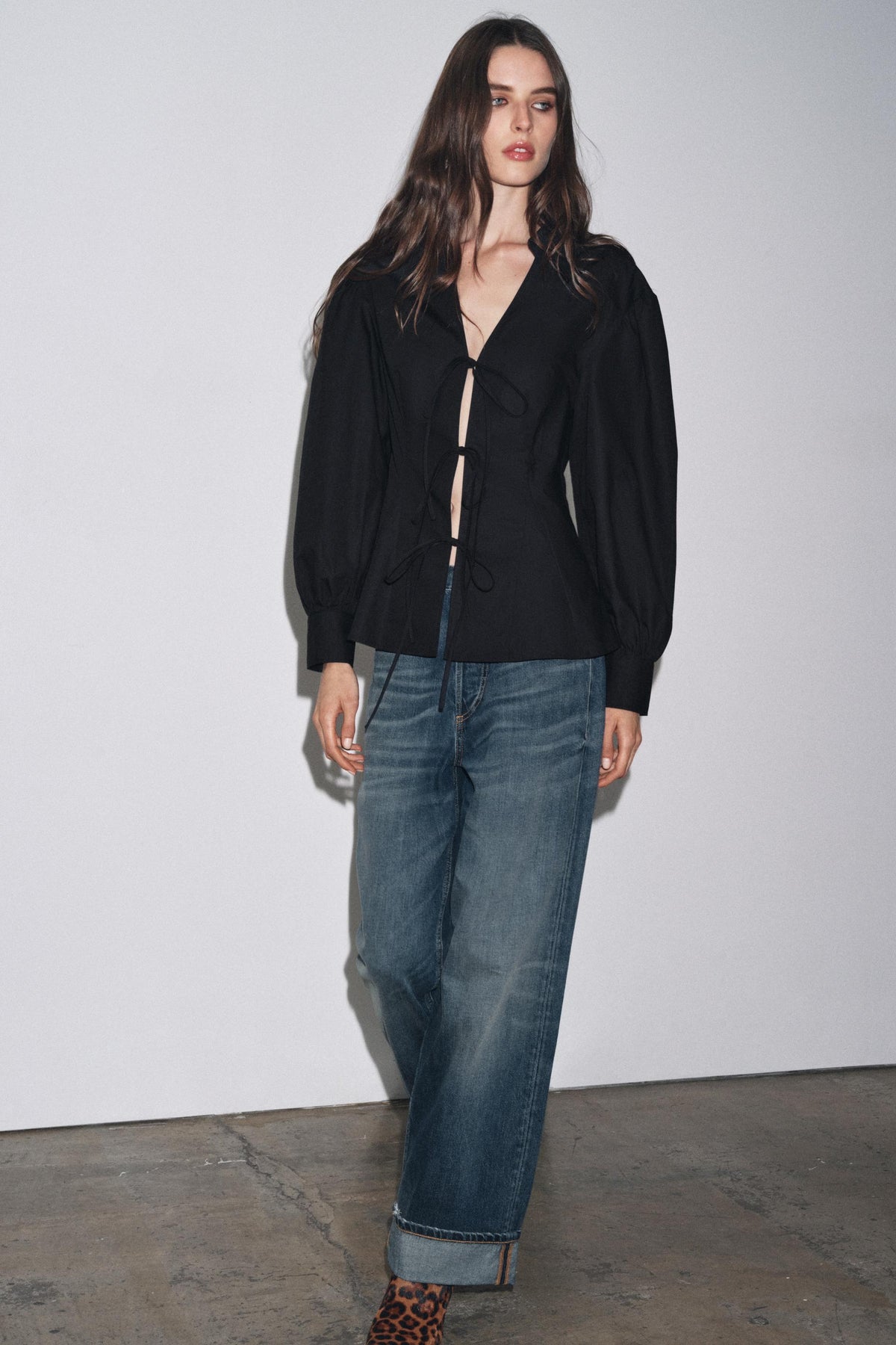 Poplin shirt with tied