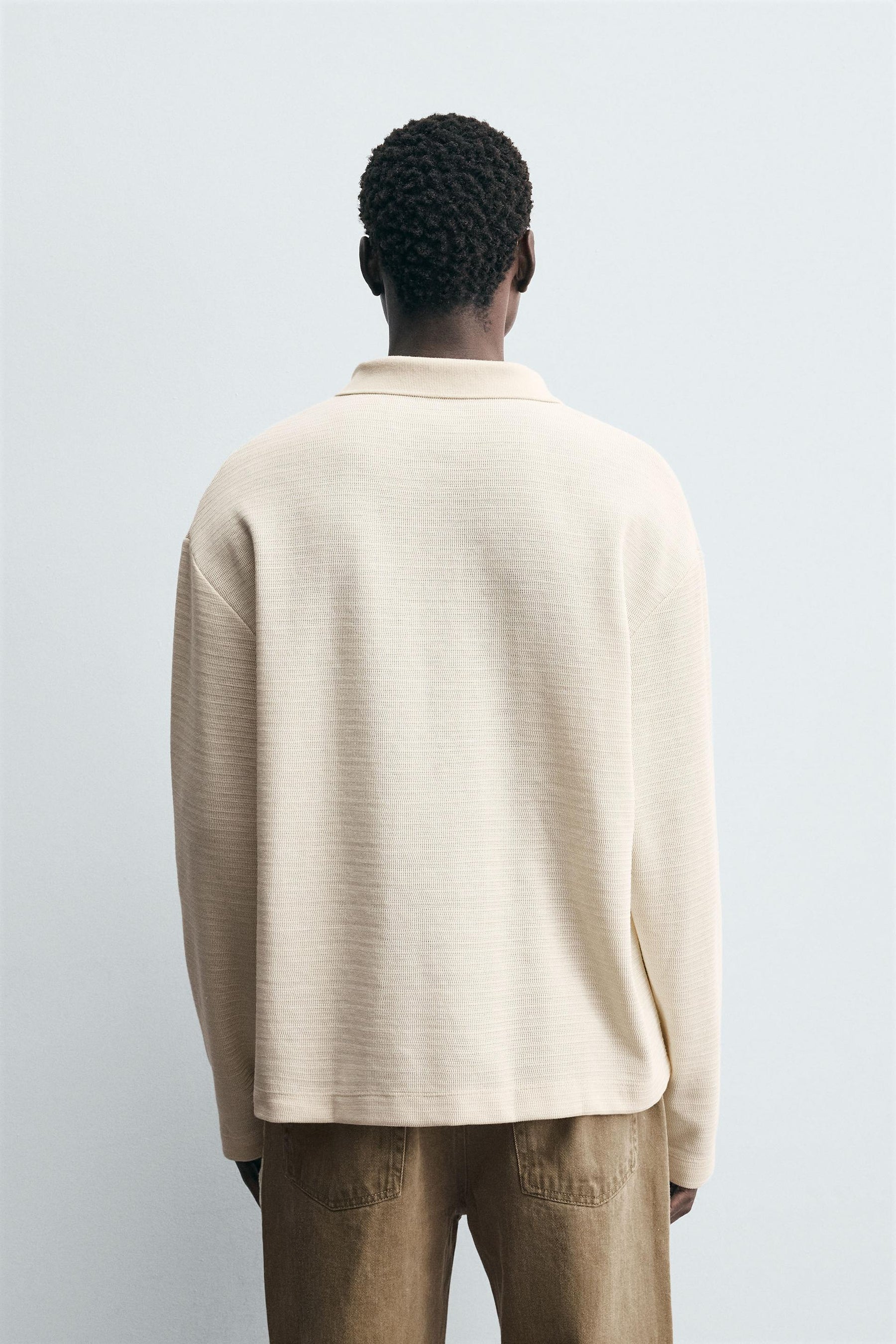 TEXTURED DRAWSTRING POLO SHIRT - Image 3