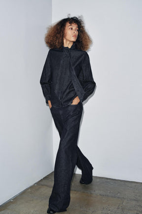 High-waist wide-leg jeans