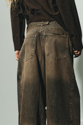 Oversized Barrel Low-Rise Jeans