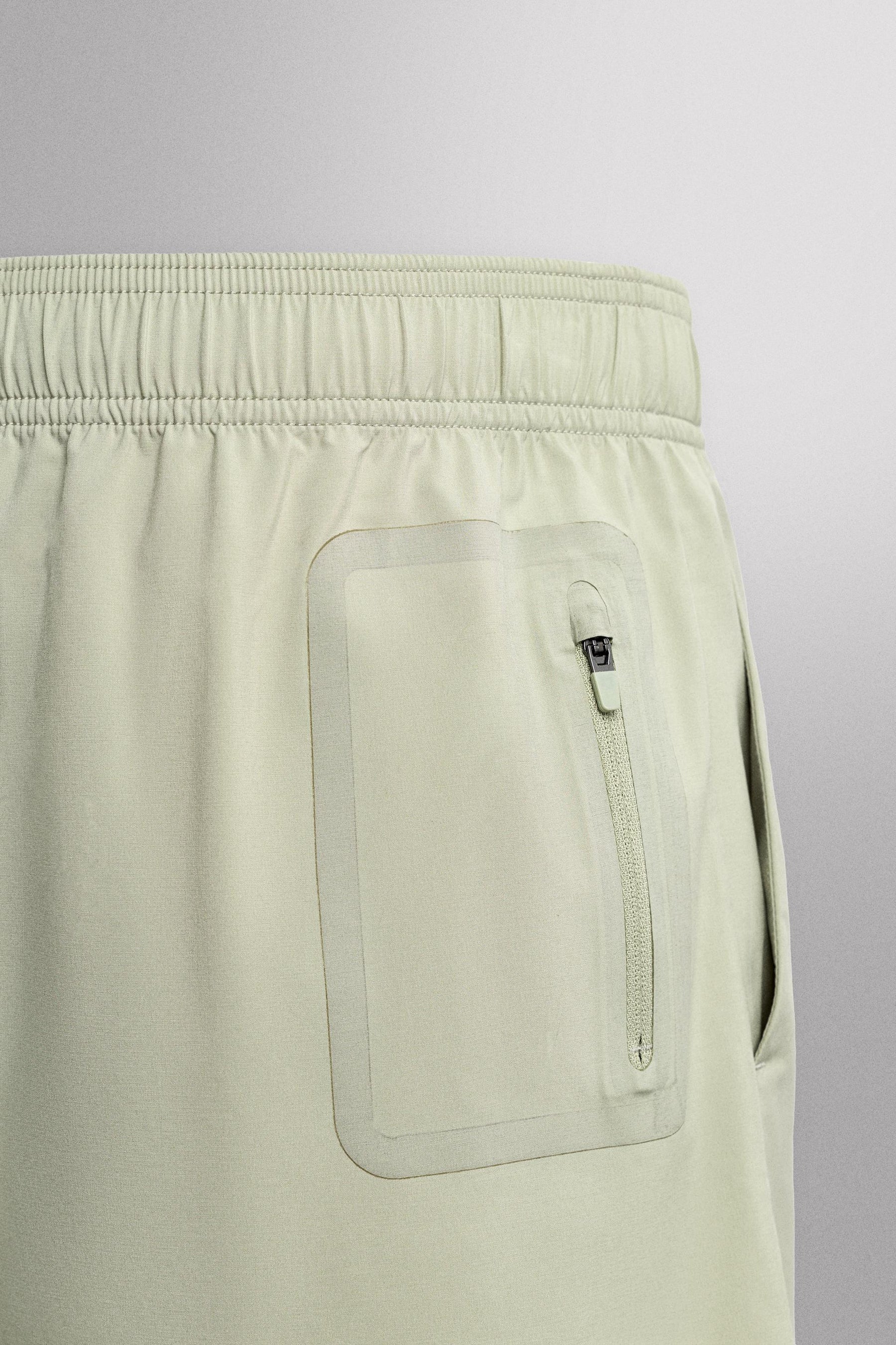 PERFORATED LIGHTWEIGHT SHORTS - Image 10