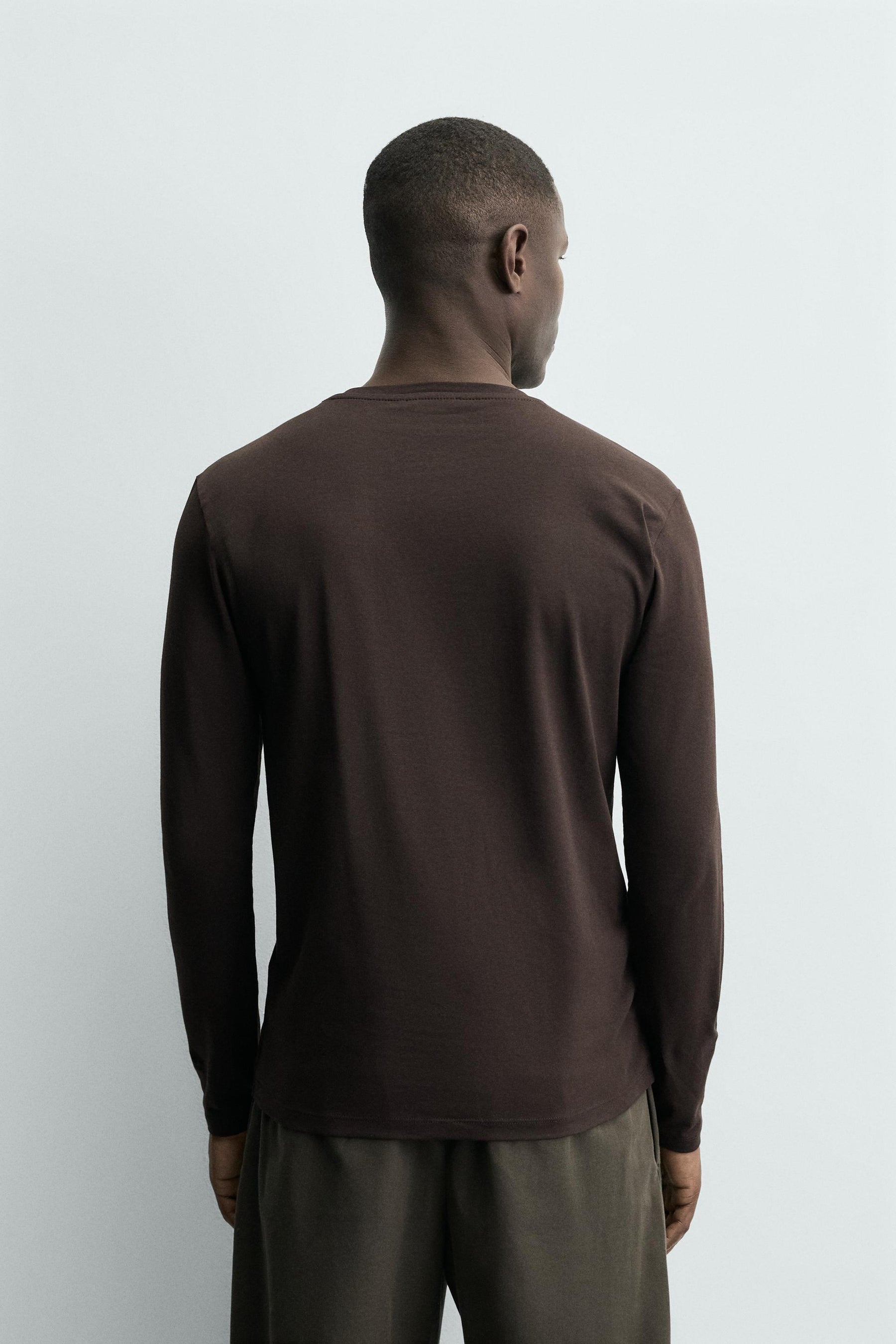 BASIC SLIM FIT T-SHIRT - Image 3