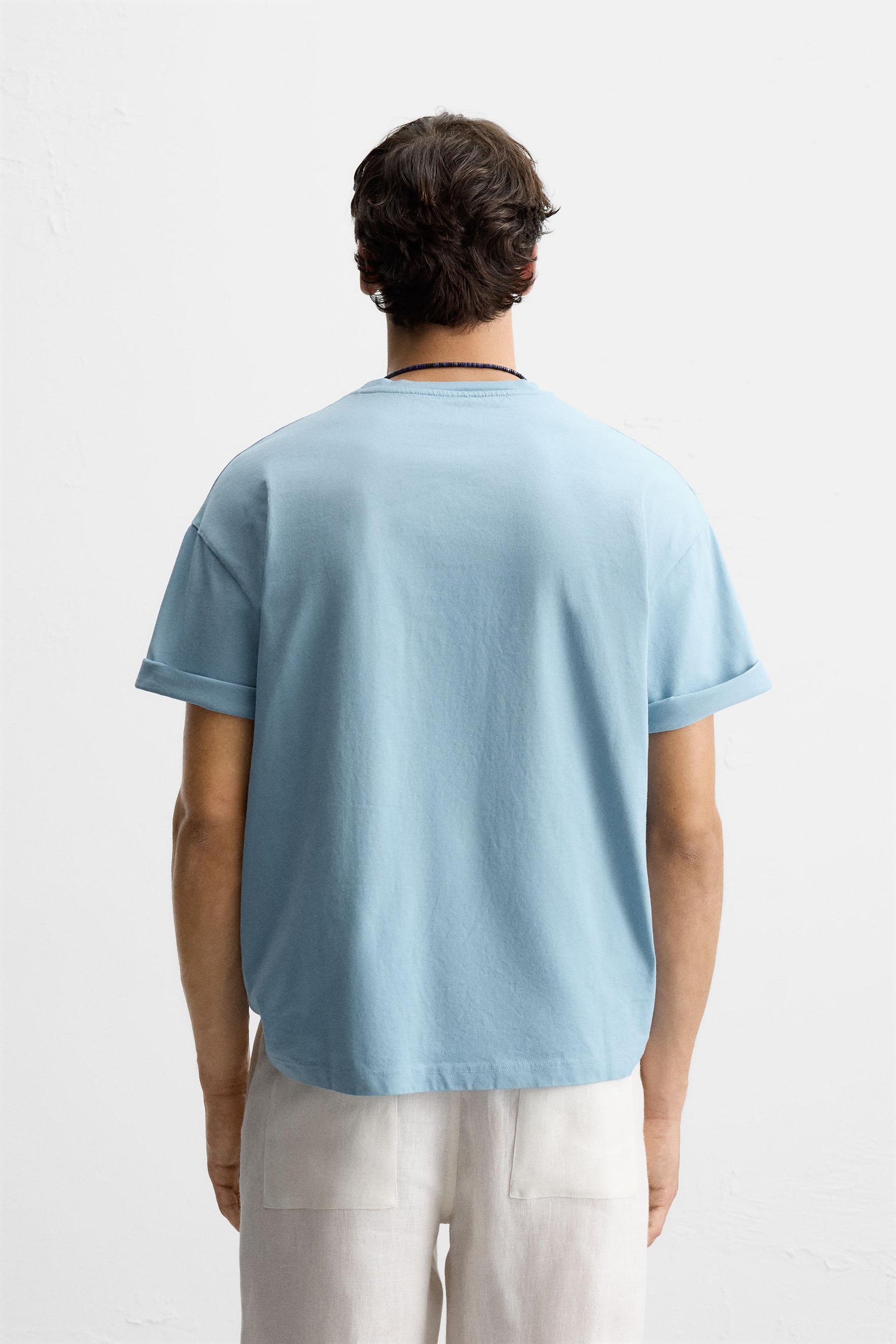 T-SHIRT WITH RAISED SLOGAN - Image 3