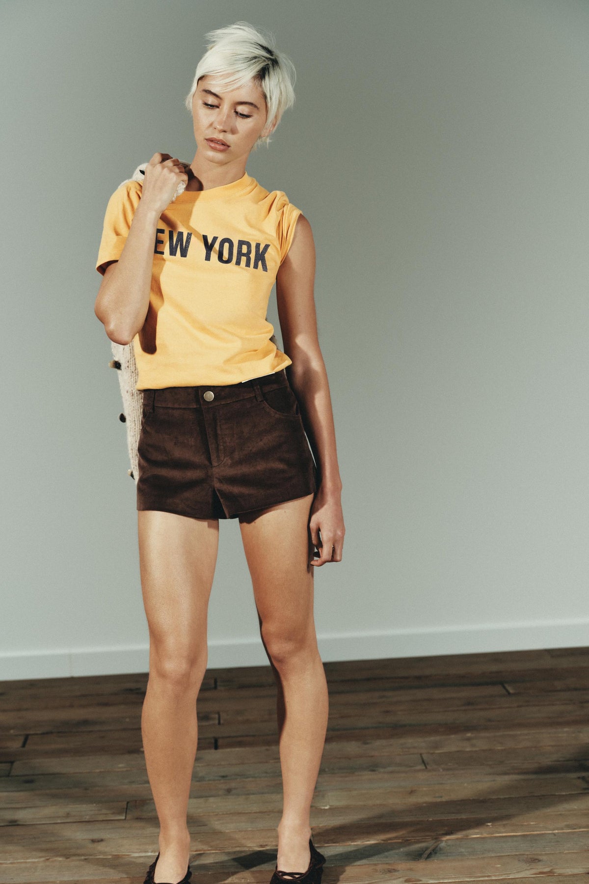 SHORT SLEEVE T-SHIRT