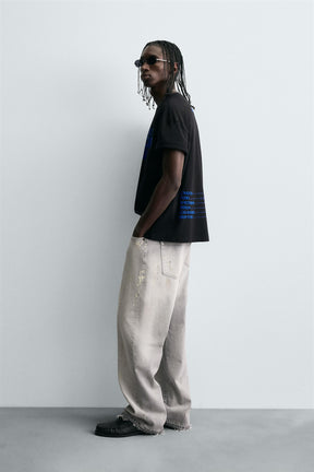 T-SHIRT WITH GRAPHIC SLOGAN - Image 4