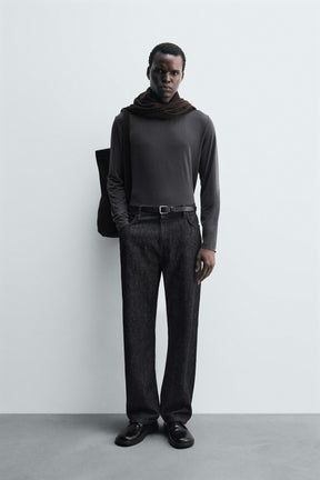 LIGHTWEIGHT LONG SLEEVE T-SHIRT - Image 1