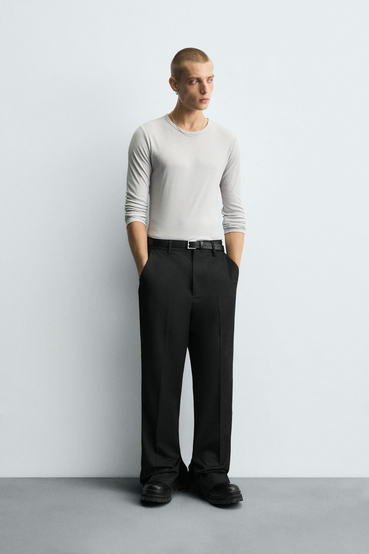 STRAIGHT-LEG TROUSERS WITH VENTS - Image 1