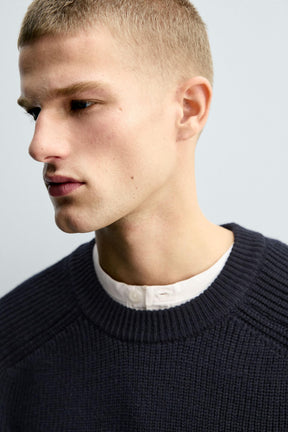 TEXTURED BOXY FIT JUMPER - Image 5