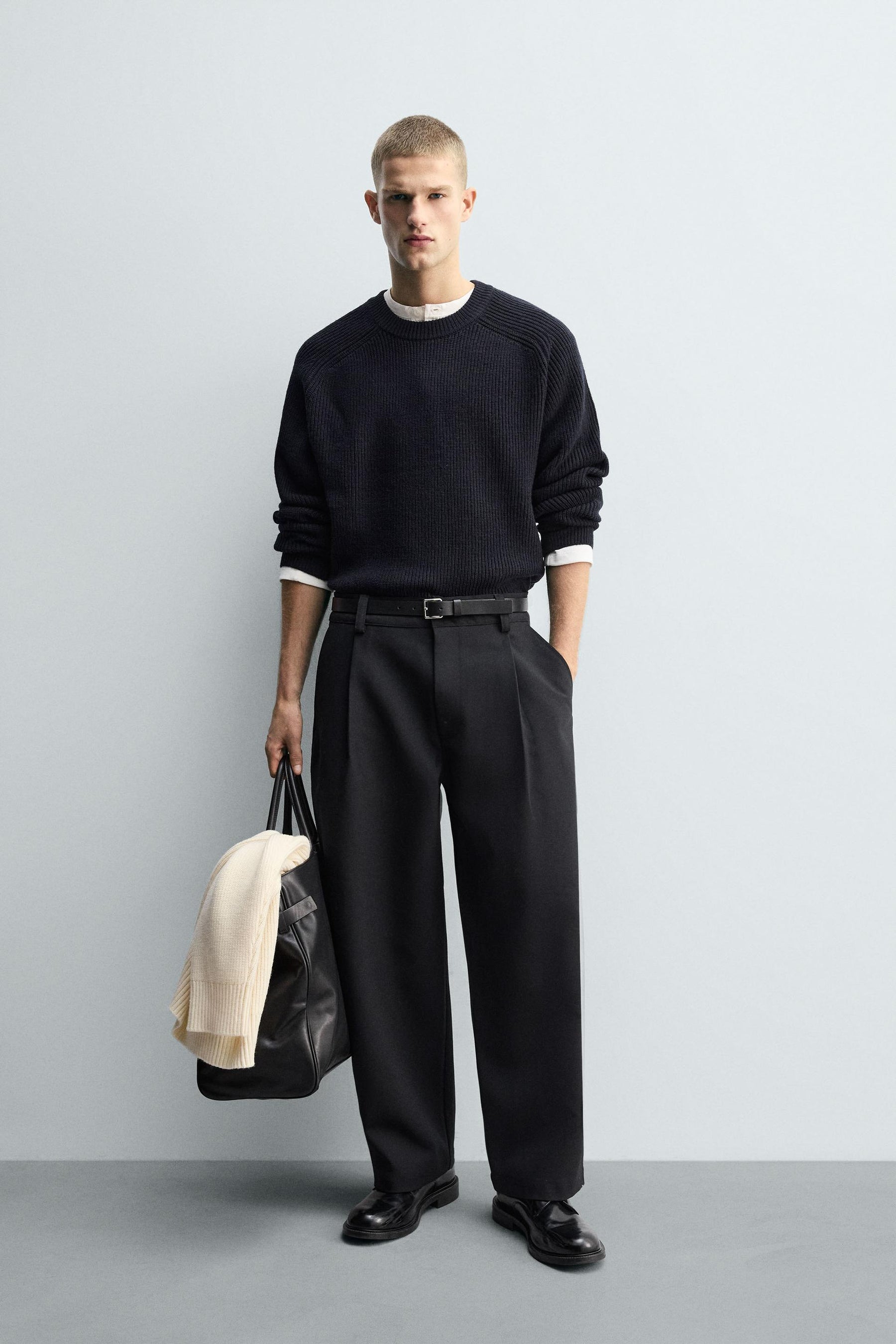 TEXTURED BOXY FIT JUMPER - Image 1