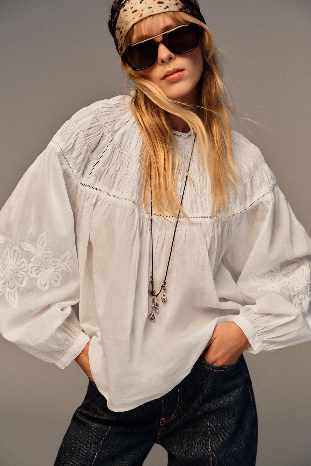 SMOCKED ROMANTIC SHIRT