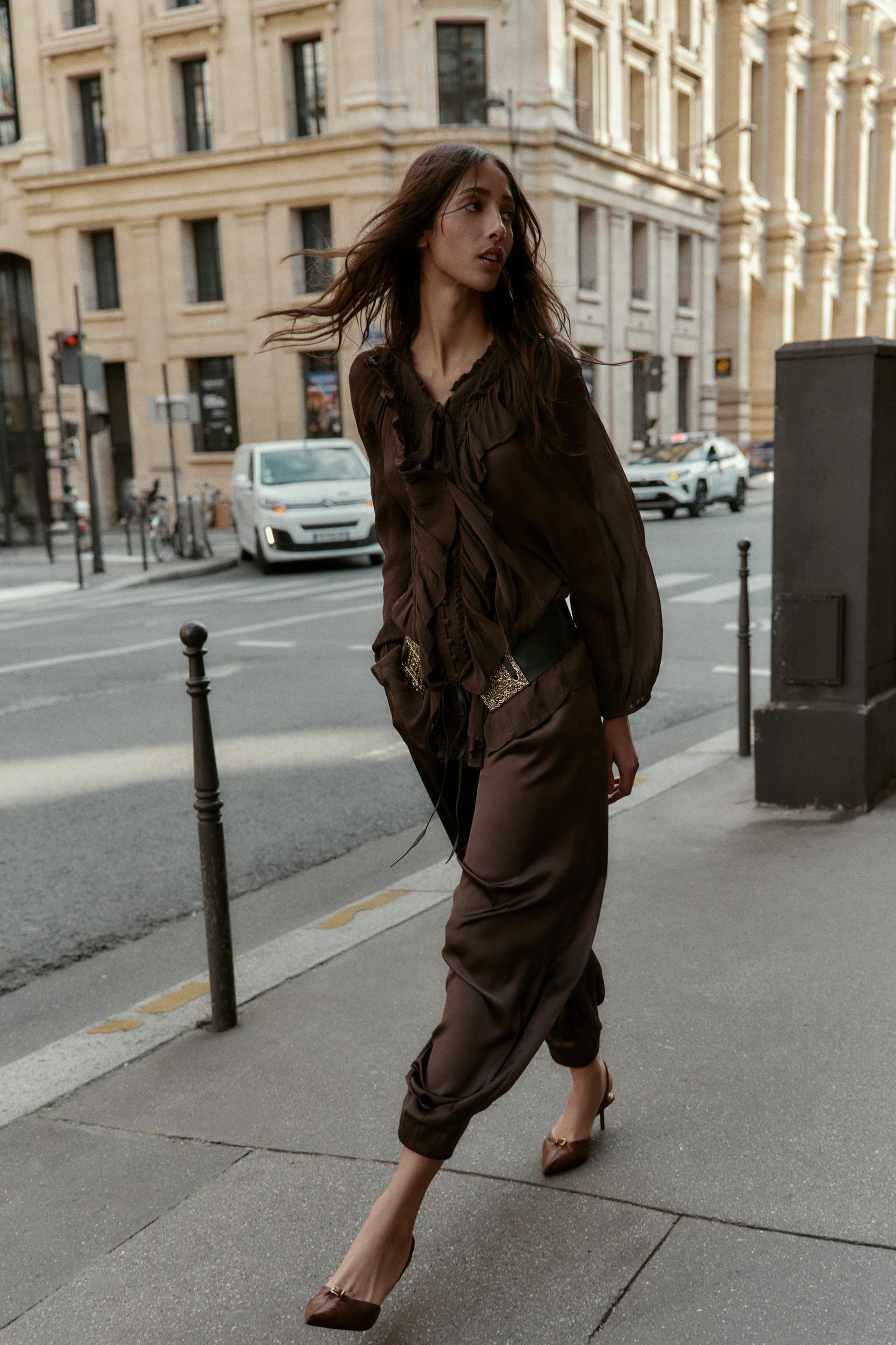 Ruffle-Trimmed Flowing Shirt