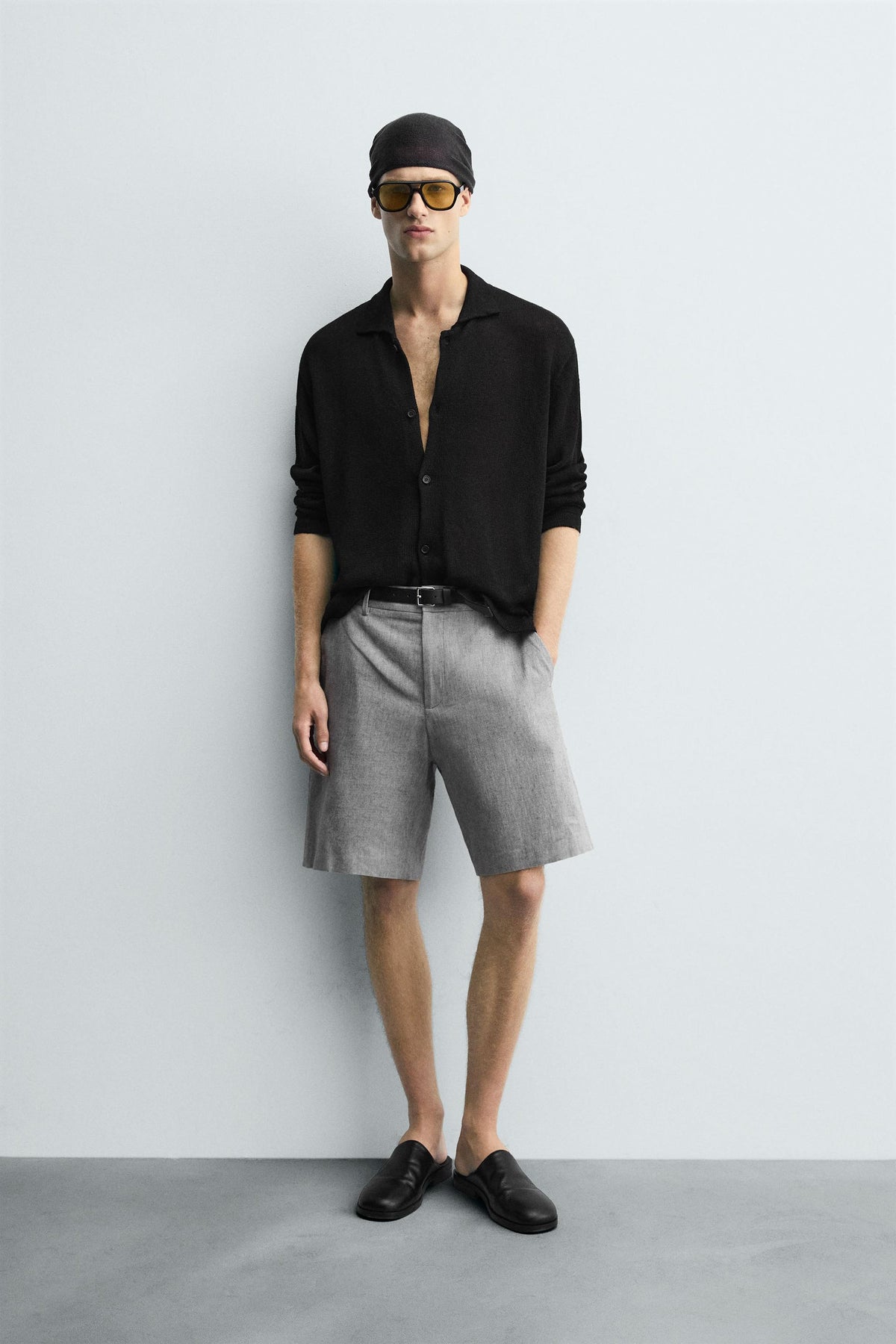 COTTON/LINEN BERMUDA SHORTS - Image 1