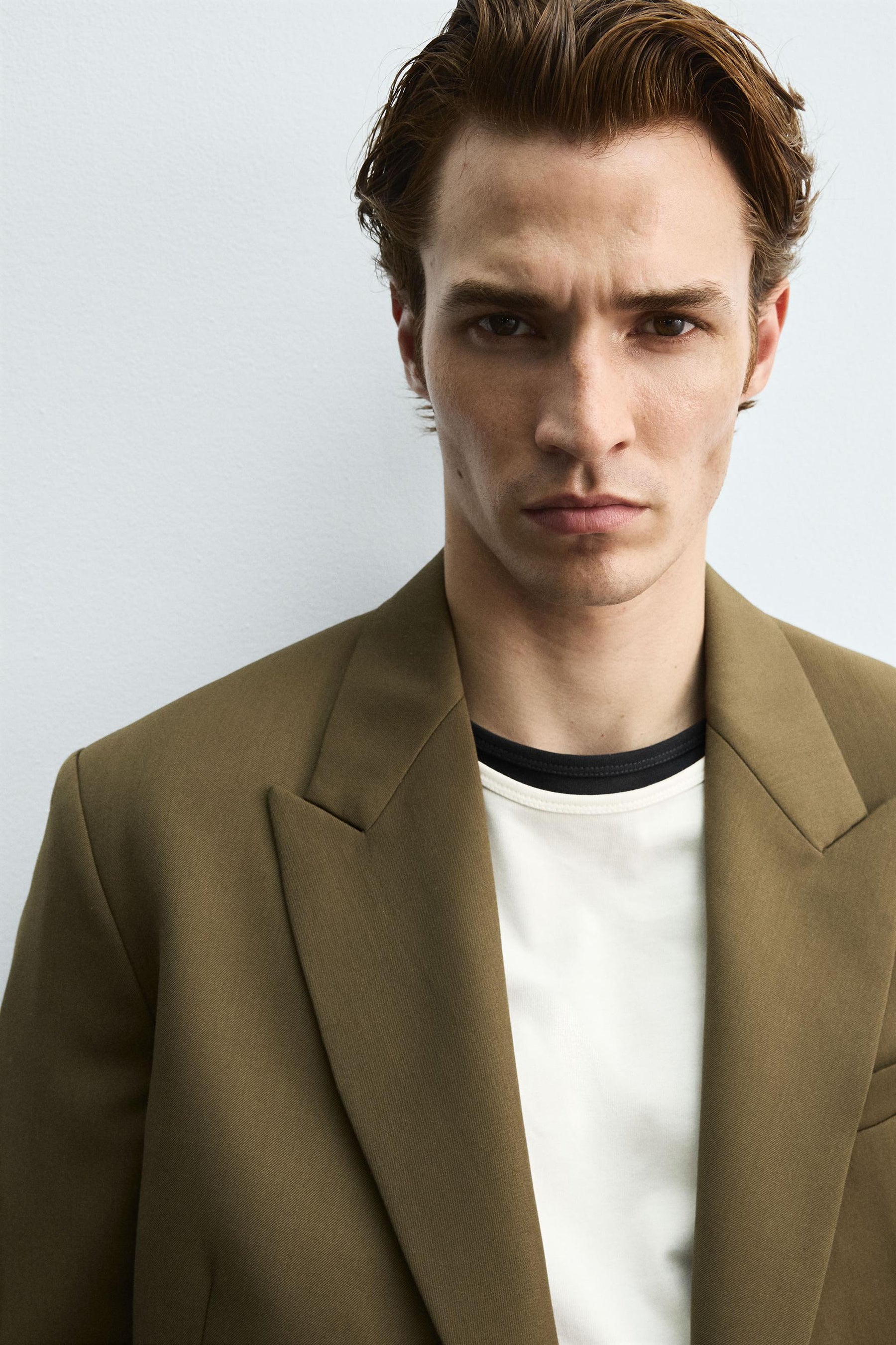 LIMITED EDITION DOUBLE-BREASTED SUIT BLAZER - Image 6