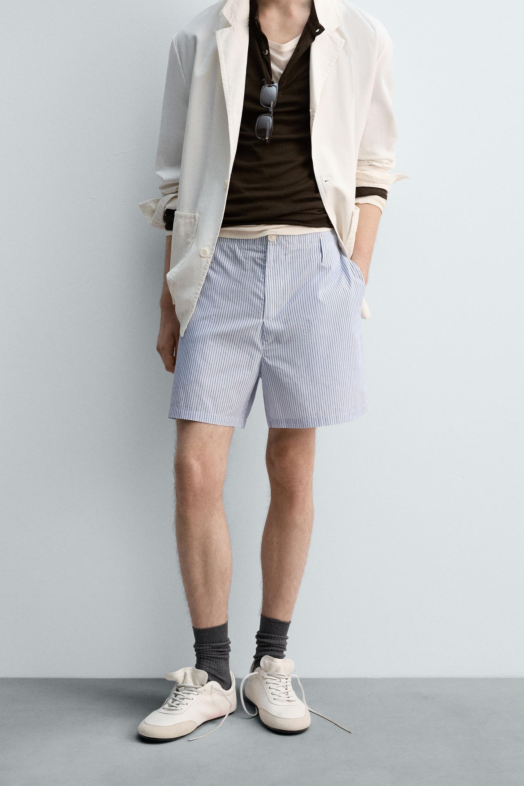 STRIPED BERMUDA SHORTS LIMITED EDITION - Image 3
