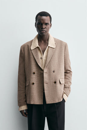 TEXTURED DOUBLE-BREASTED BLAZER - Image 2