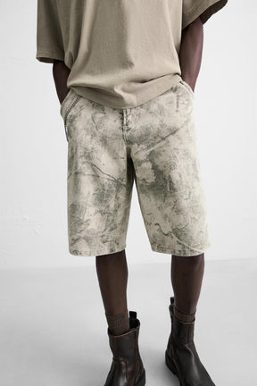ABSTRACT PRINT RELAXED FIT BERMUDA SHORTS - Image 5