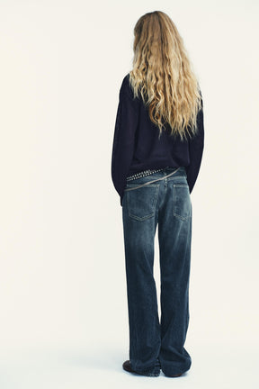 Wide Leg Low-Rise Jeans