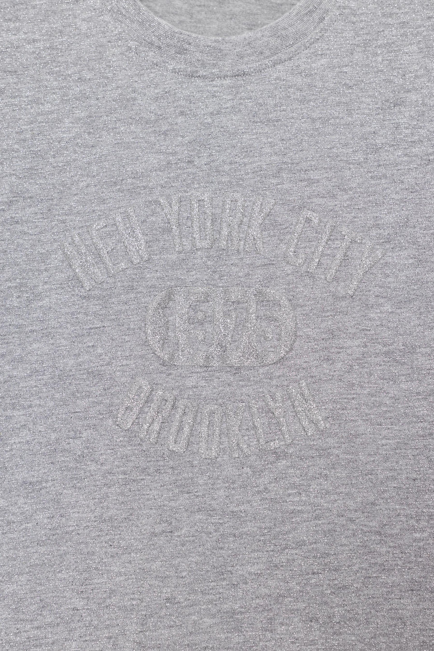 SHIMMER TEXT T-SHIRT